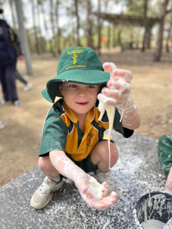 975098801070667_1302445275002683-1