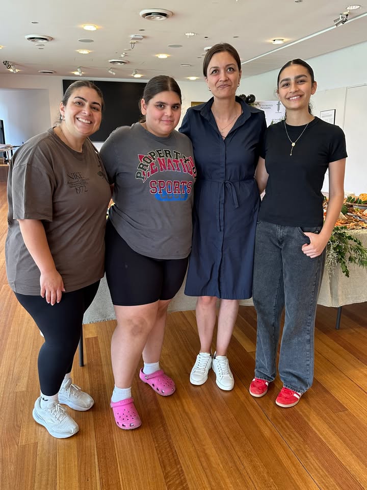 975098801070667_1402562674990942-1