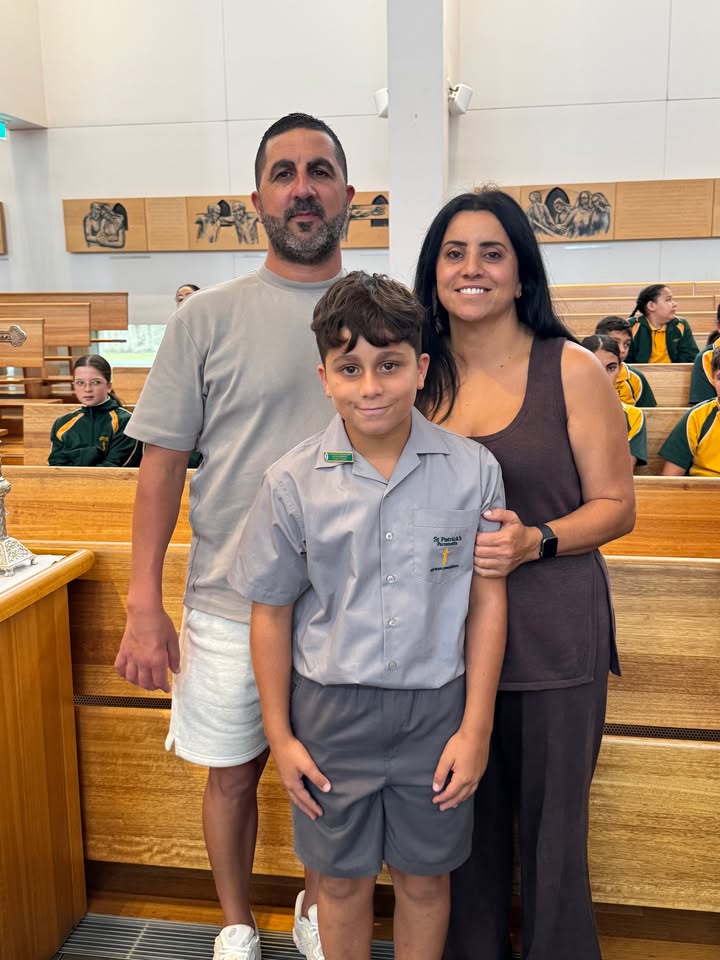 975098801070667_1432408698673006-1