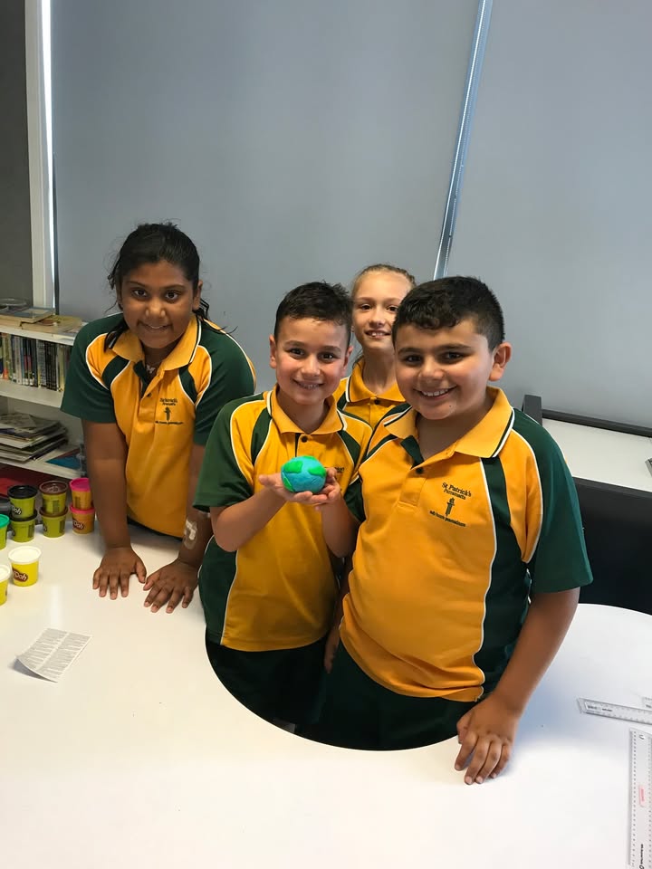 975098801070667_1446500727263803-1