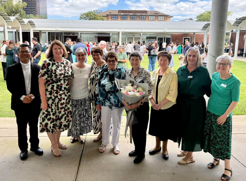 975098801070667_1453360316577844-1