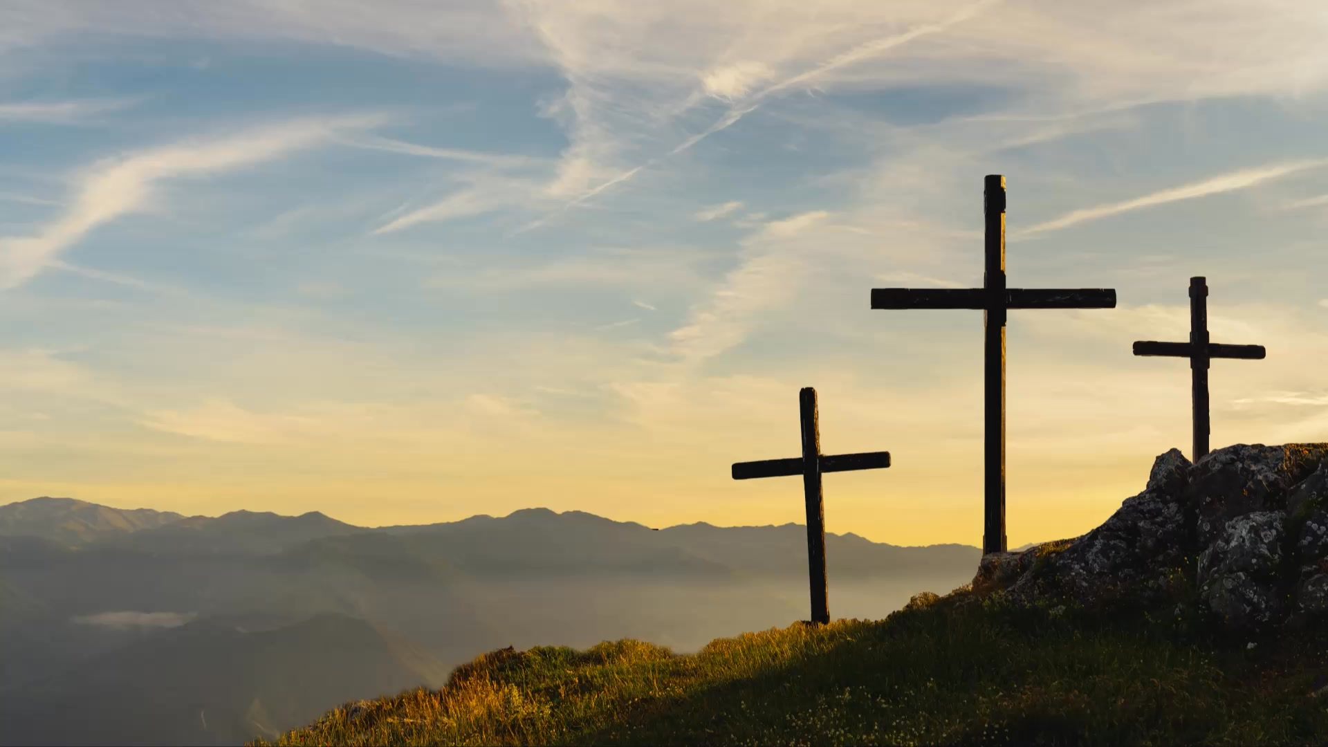 975098801070667_1467093818537827-1